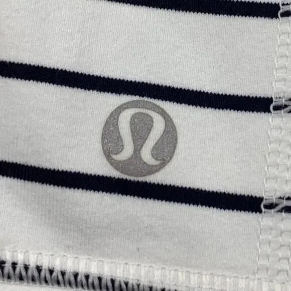 Lululemon In Stride Jacket Quiet Stripe White Deep Indigo / Deep Indigo Size 2 - Picture 6 of 7